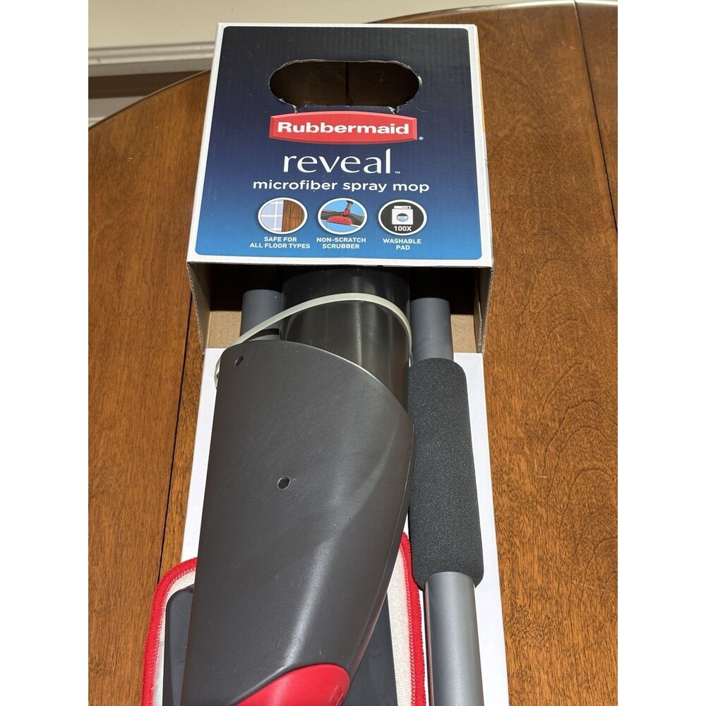 Reveal Floor Spray Mop 14 In. Flat Mop with Microfiber Mop Head - Picture 5 of 8
